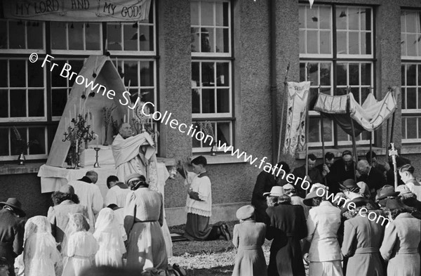 CORPUS CHRISTI PROCESSION